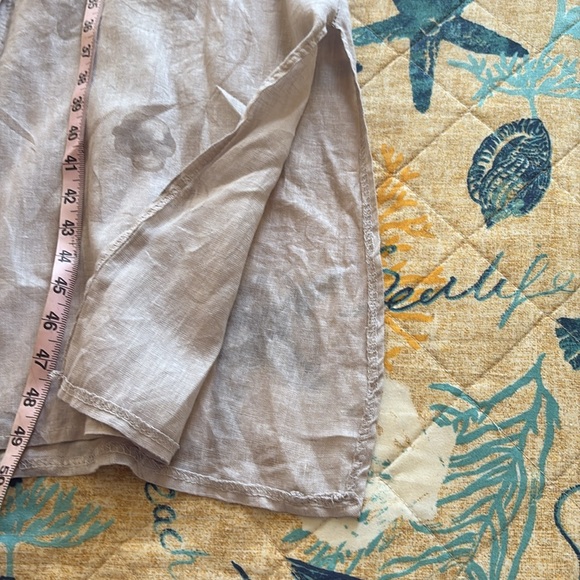 Women’s Tulip Floral Beige/White Linen Button-Down Maxi Dress - Picture 8 of 9